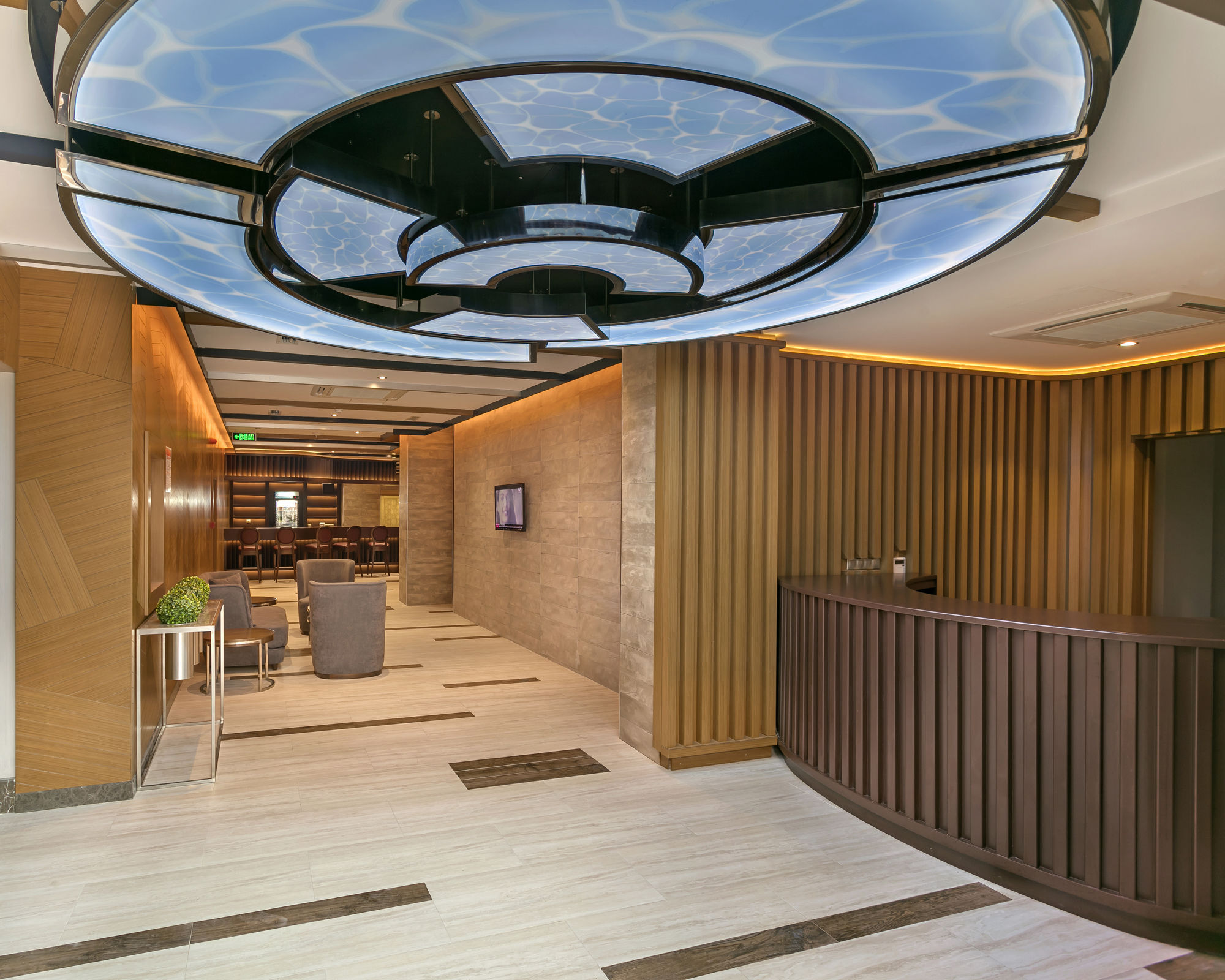 Otel B Business & Antalya