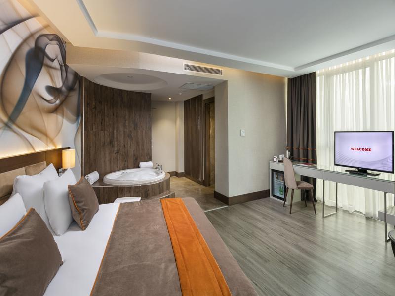 B Business & Otel Antalya
