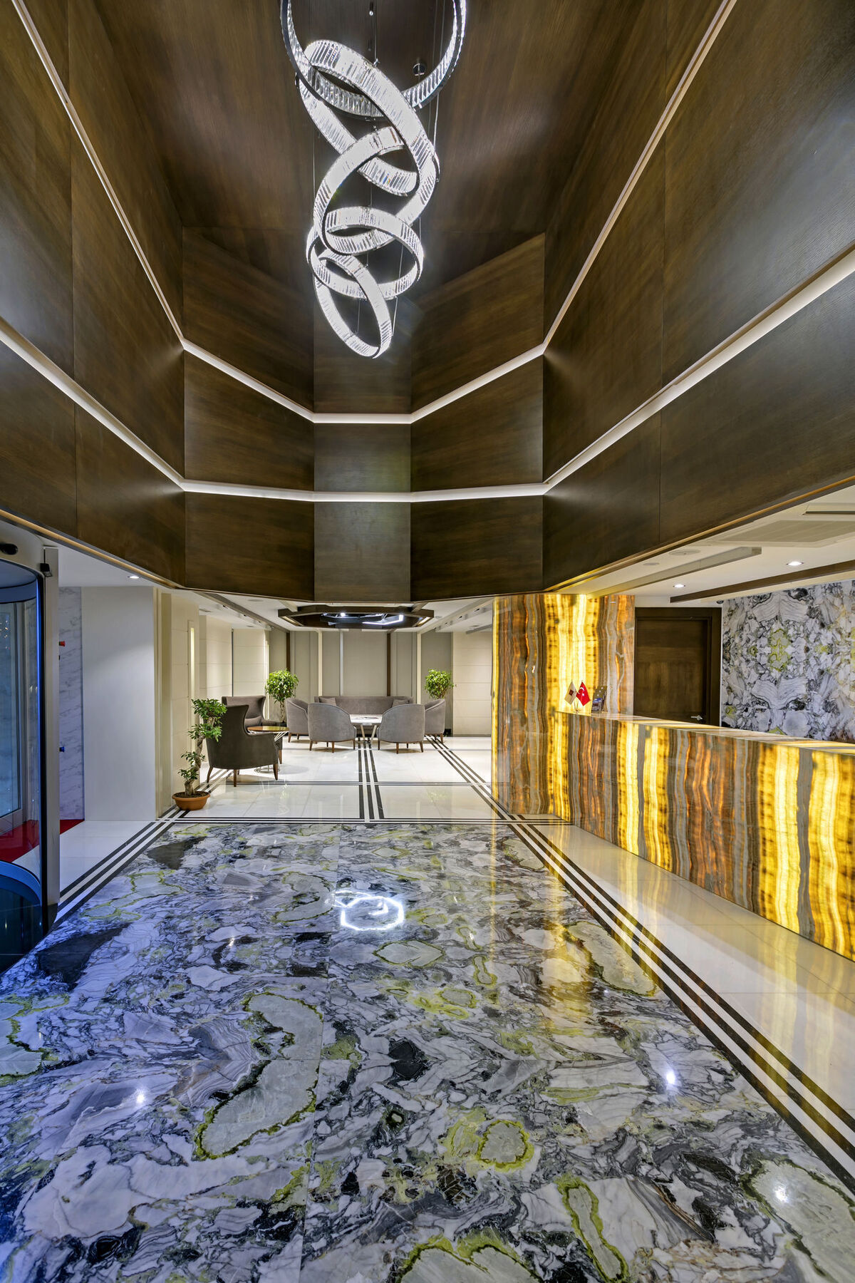 B Business & Otel Antalya